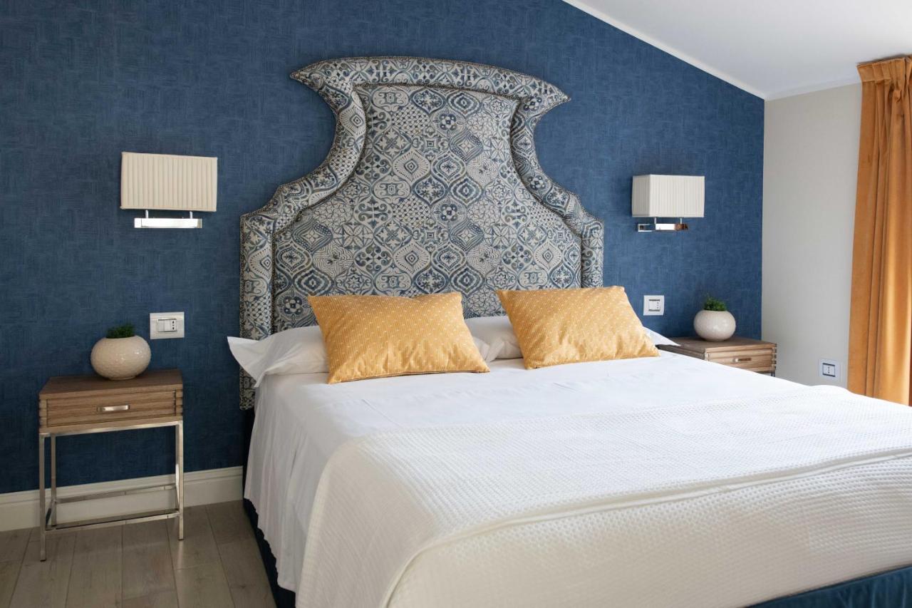 Welchome Charming House Caserta Exterior photo